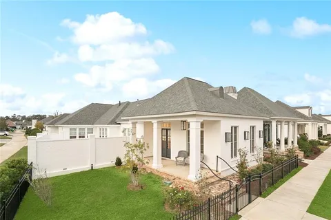 $674,900 | 149 Magnolia Mound Avenue, Covington, LA 70433