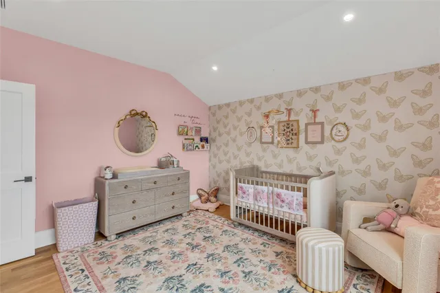 $2,999,999 | 52 Concourse East, Brightwaters, NY 11718