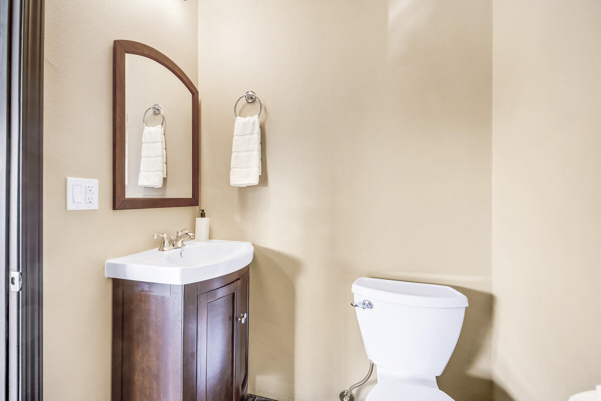 39880 Morningsprings Road Rancho Mirage, CA 92270 - Photo 48 of 86 04 BATH MLS SIZE