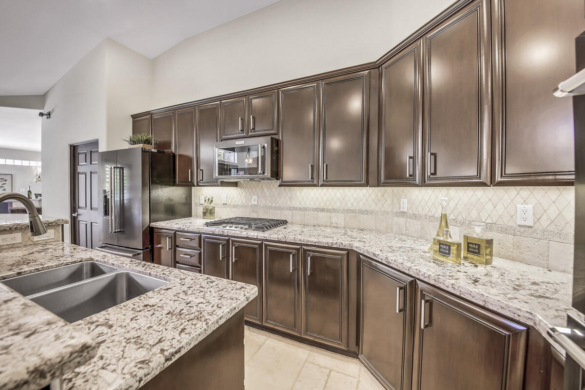 39880 Morningsprings Road Rancho Mirage, CA 92270 - Photo 10 of 86 26 KITCHEN MLS SIZE