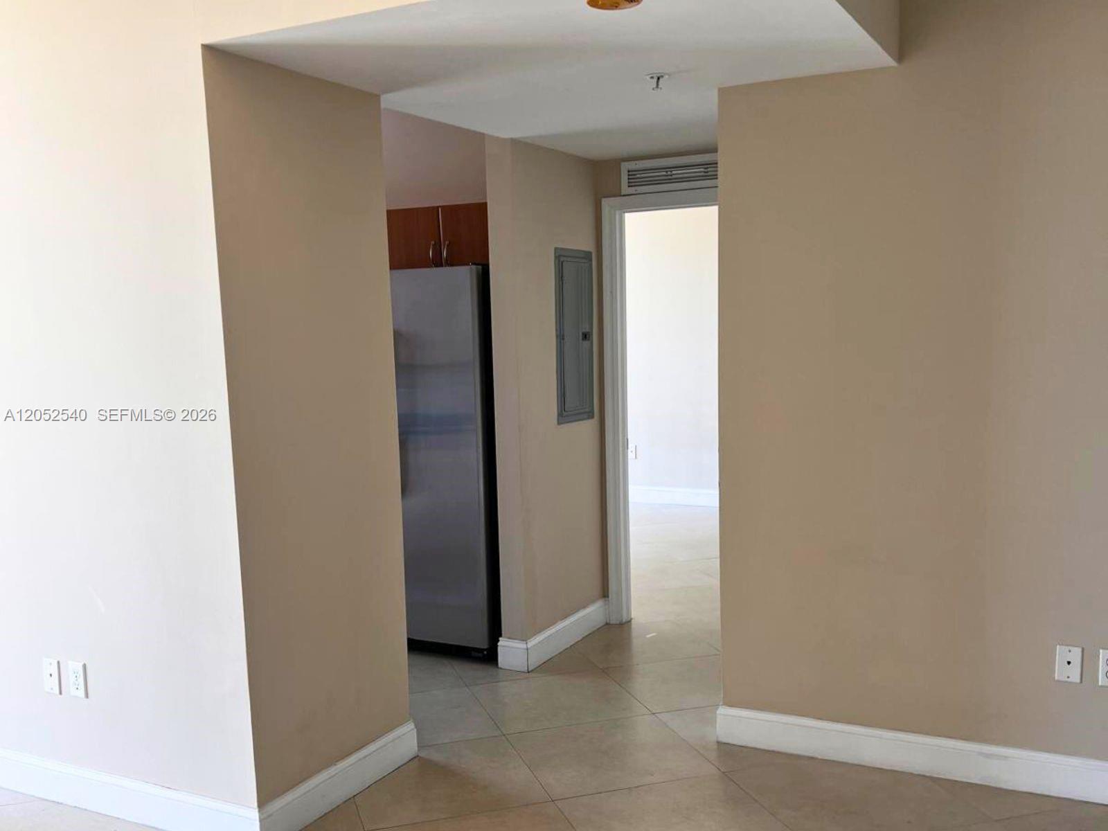 2425 Southwest 27th Avenue, Unit 1004 Miami, FL 33145 - Photo 13 of 26