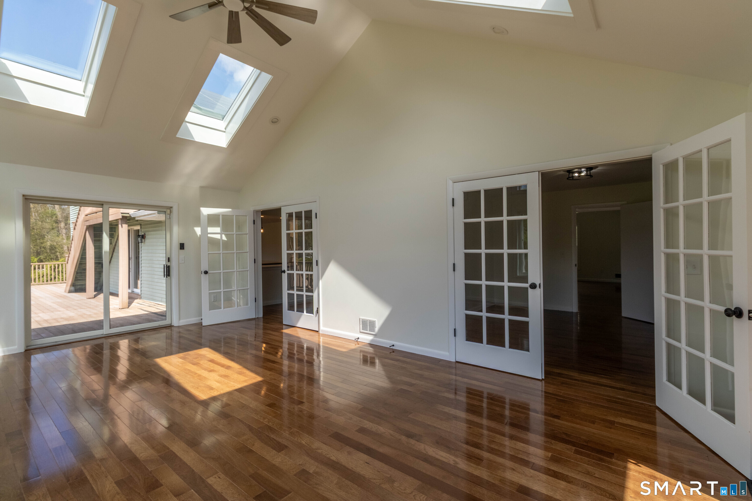 60 Abbe Road East Windsor, CT 06088 - Photo 19 of 37