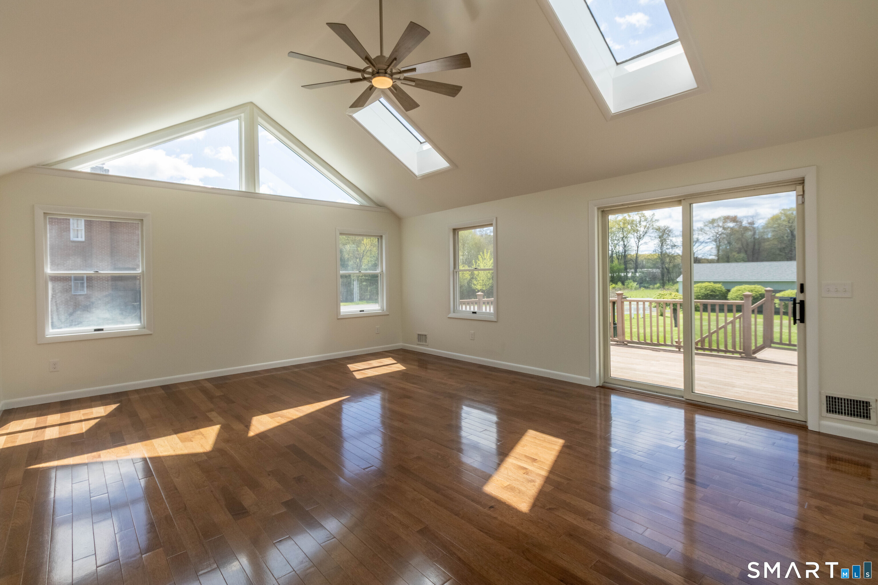 60 Abbe Road East Windsor, CT 06088 - Photo 21 of 37