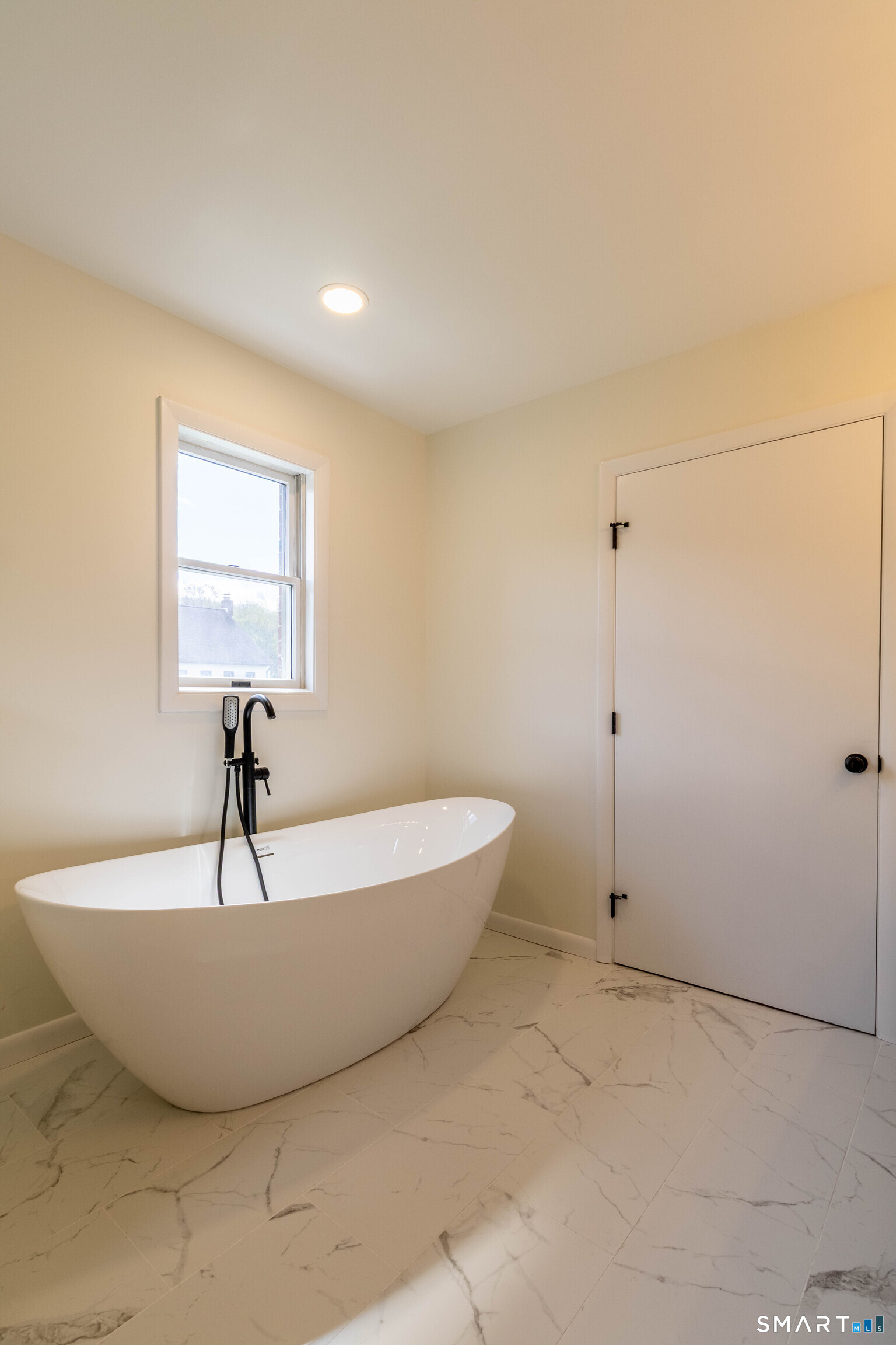 60 Abbe Road East Windsor, CT 06088 - Photo 24 of 37