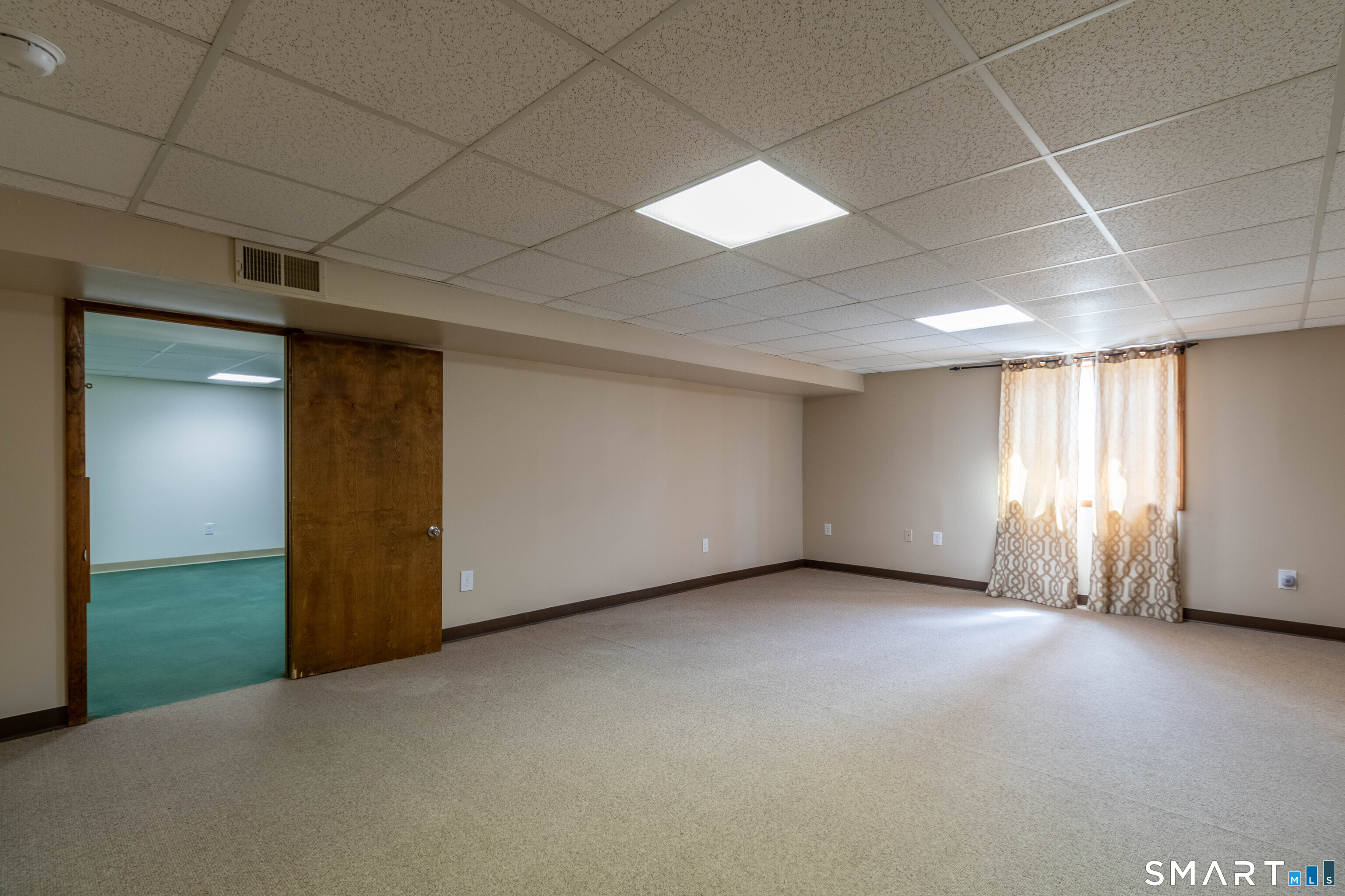 60 Abbe Road East Windsor, CT 06088 - Photo 34 of 37