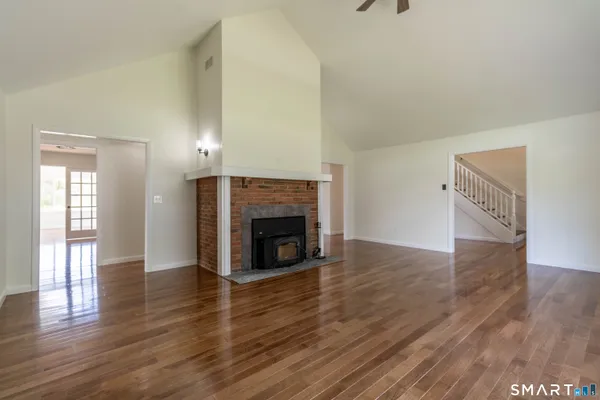 $1,150,000 | 60 Abbe Road, East Windsor, CT 06088