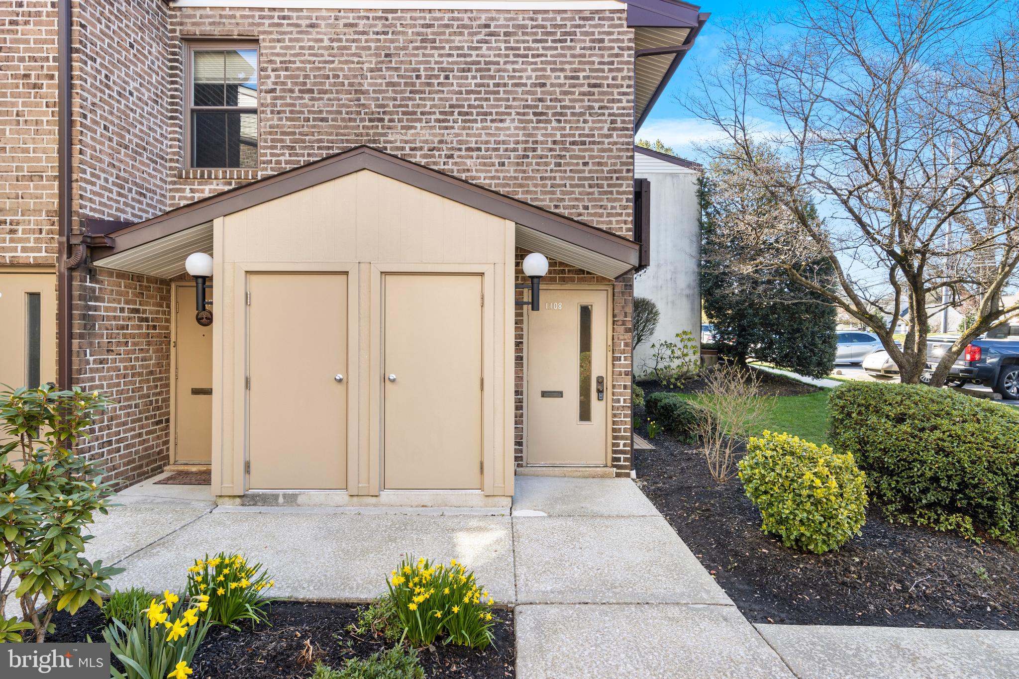 1108 Raintree Lane Malvern, PA 19355 - Photo 3 of 21 Gallery Image 3