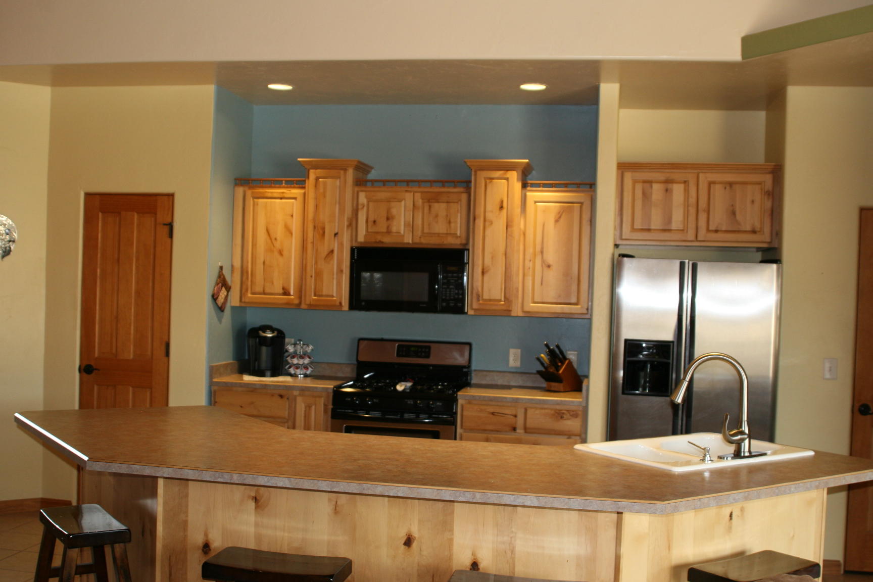 407 Kismet Street, Unit NO # Ridgway, CO 81432 - Photo 12 of 34 IMG_4184
