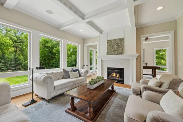 $2,495,000 | 2890 Ella Lane, Minnetonka, MN 55305