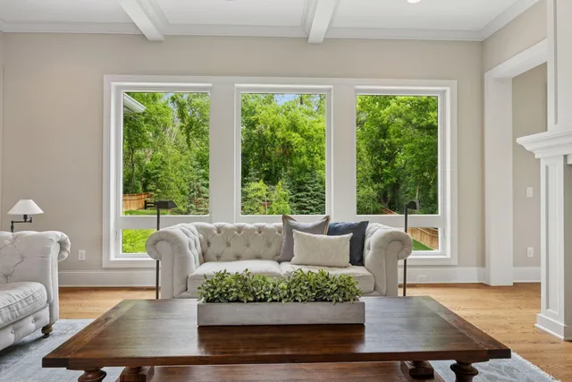 $2,495,000 | 2890 Ella Lane, Minnetonka, MN 55305