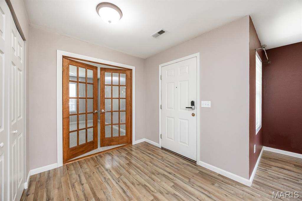 641 Fallen Timber Lane Mascoutah, IL 62258 - Photo 3 of 28 Gallery Image 3