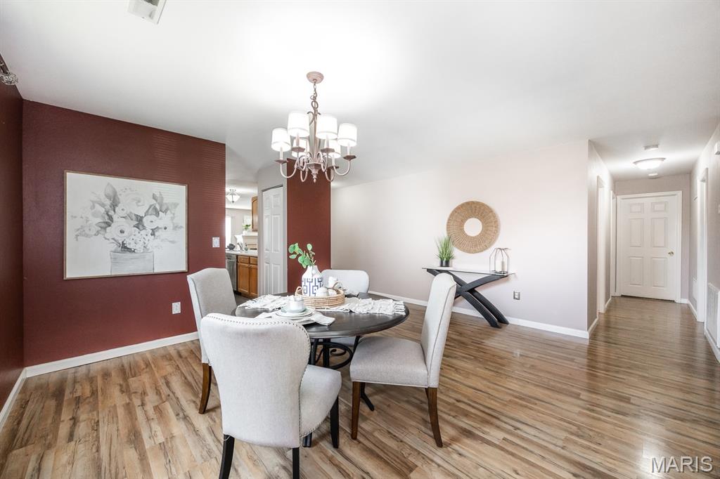 641 Fallen Timber Lane Mascoutah, IL 62258 - Photo 8 of 28 Gallery Image 8