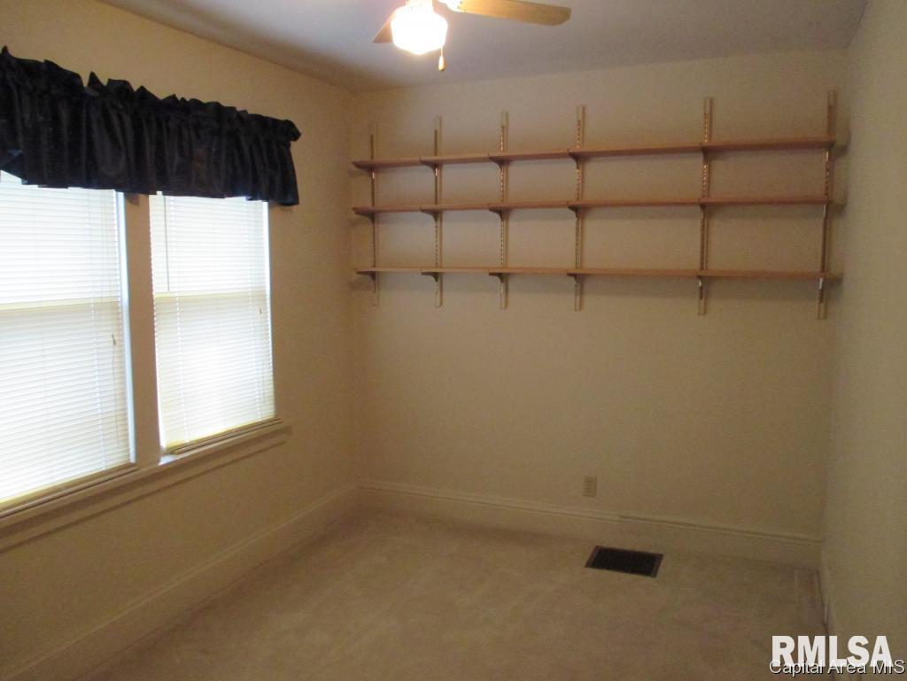 2332 South 13th Street Springfield, IL 62703 - Photo 6 of 23