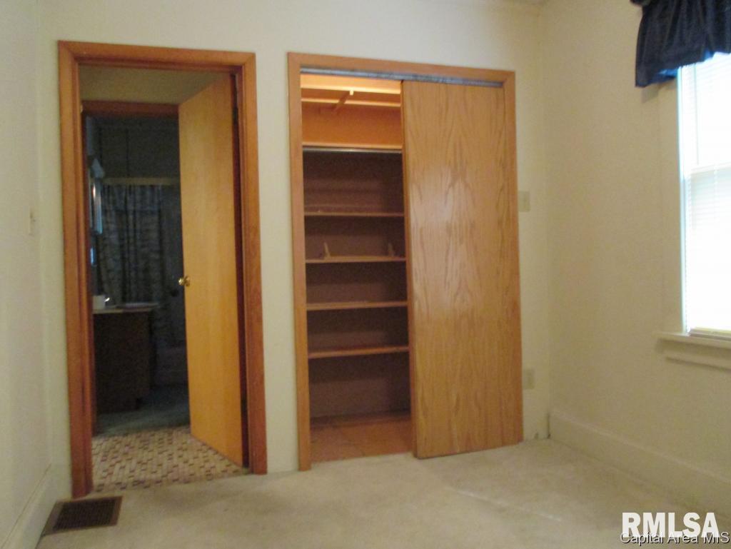 2332 South 13th Street Springfield, IL 62703 - Photo 7 of 23