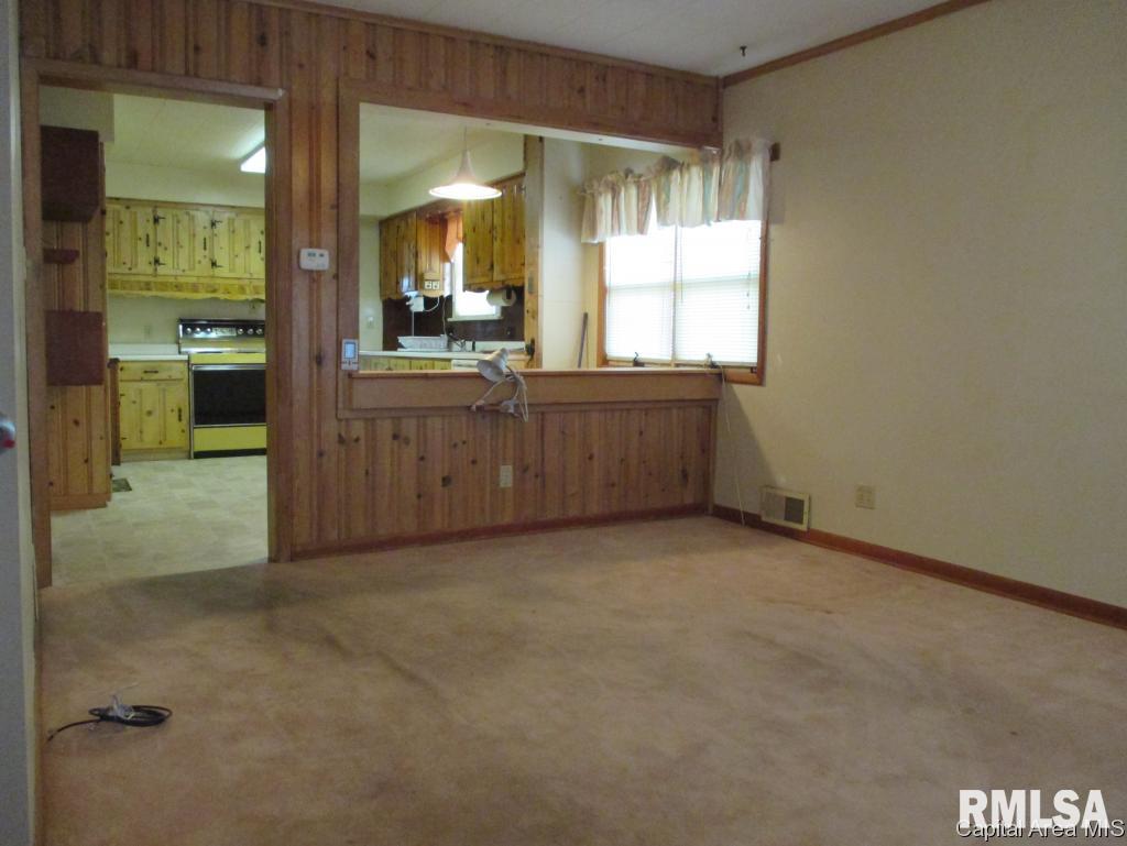 2332 South 13th Street Springfield, IL 62703 - Photo 9 of 23