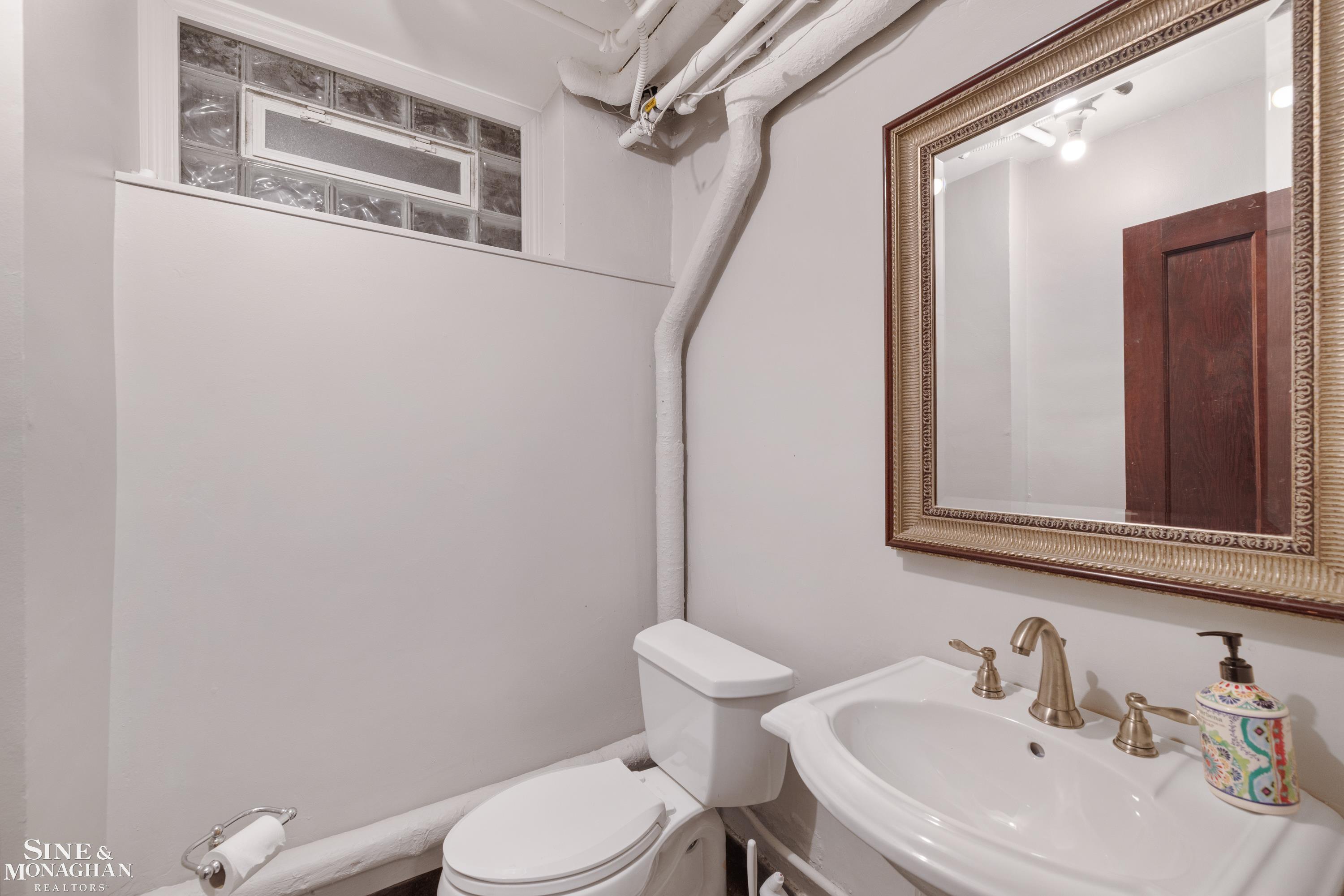 1148 Devonshire Road Grosse Pointe Park, MI 48230 - Photo 75 of 89