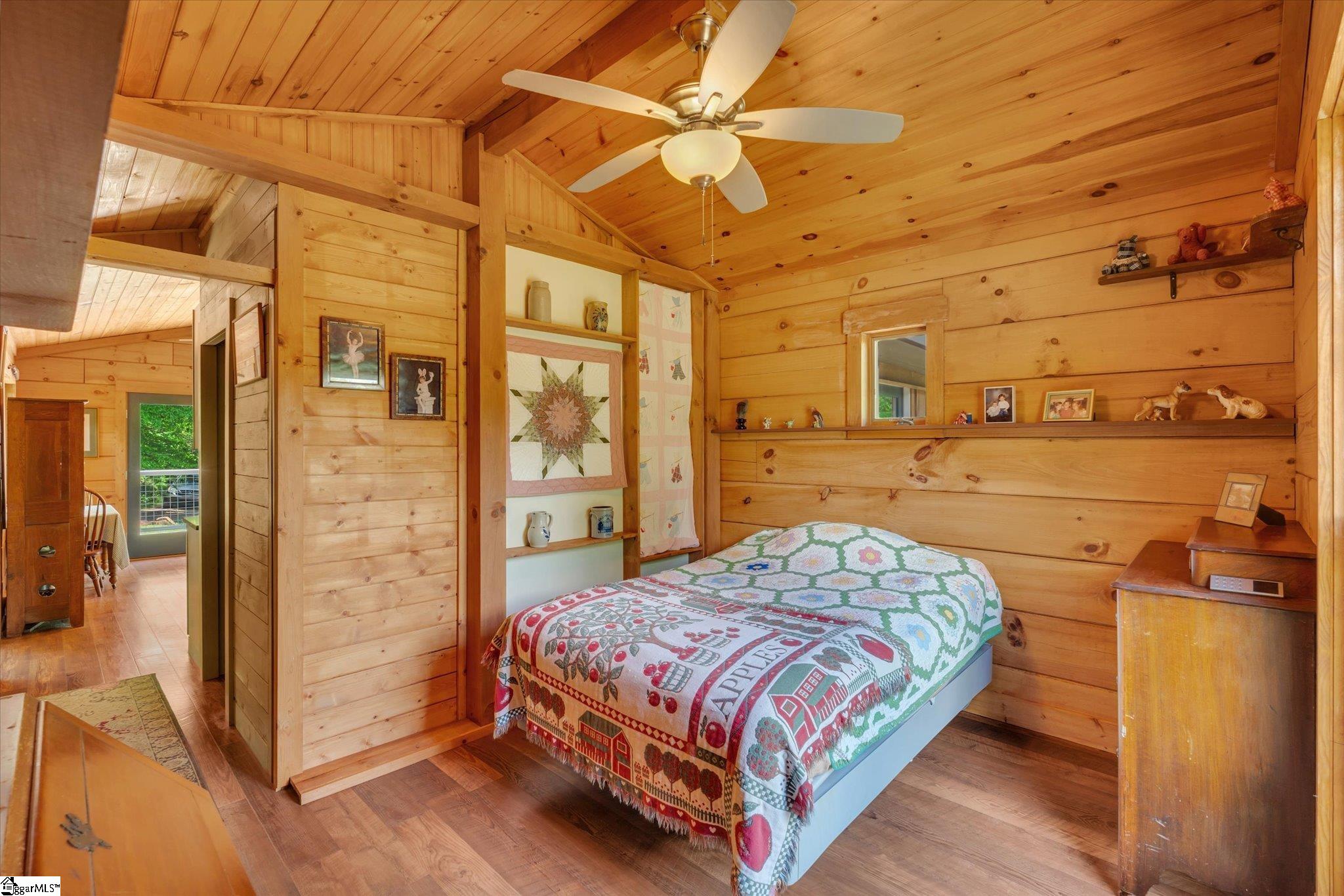 2811 Saluda Dam Road Easley, SC 29640 - Photo 18 of 33