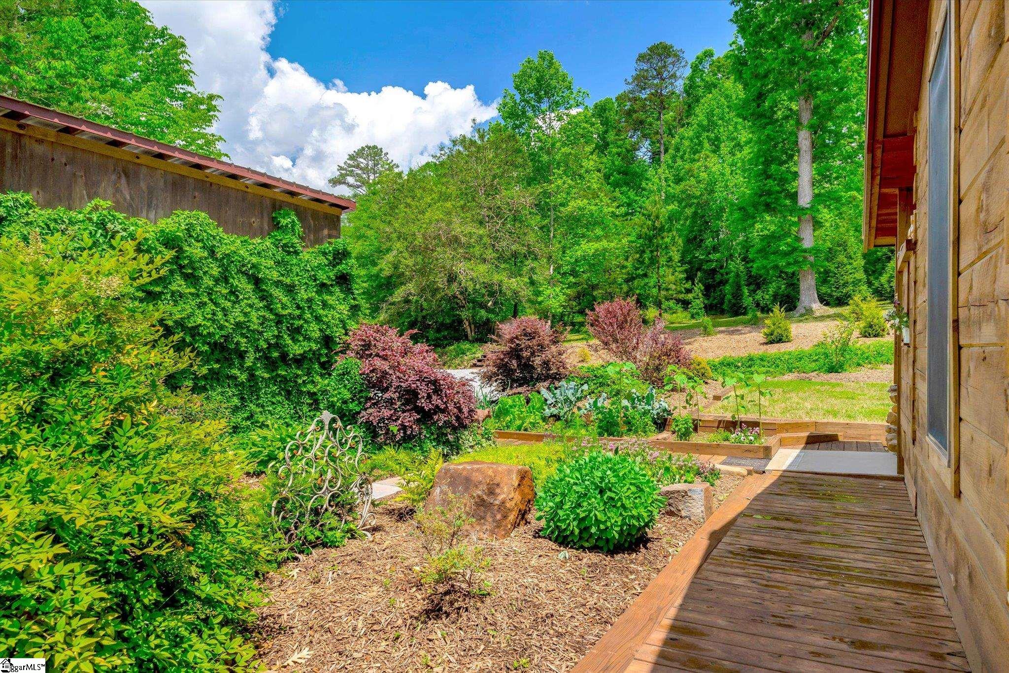 2811 Saluda Dam Road Easley, SC 29640 - Photo 24 of 33