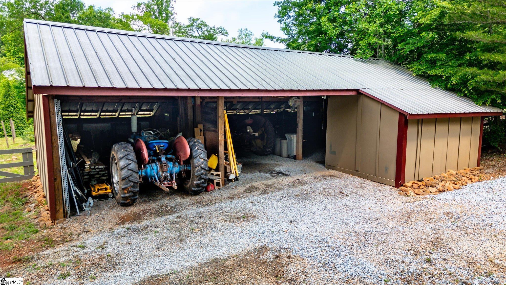 2811 Saluda Dam Road Easley, SC 29640 - Photo 28 of 33