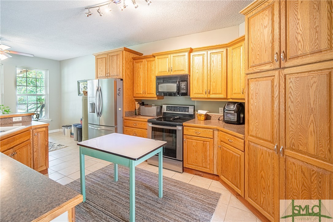 1785 Nevils Groveland Road Pembroke, GA 31321 - Photo 19 of 49 Gallery Image 19