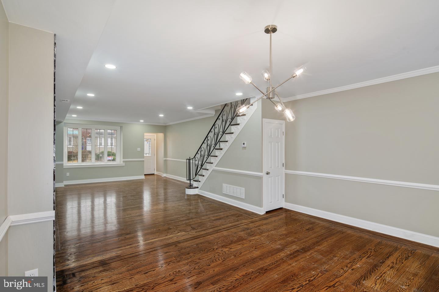 7414 Sommers Road Philadelphia, PA 19138 - Photo 6 of 27 Gallery Image 6