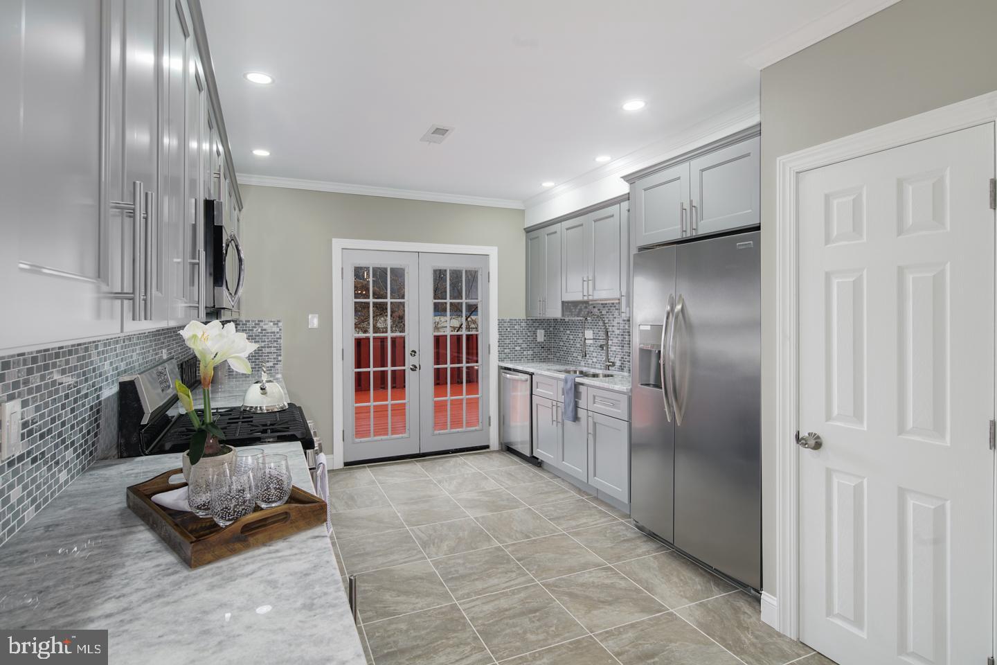 7414 Sommers Road Philadelphia, PA 19138 - Photo 10 of 27 Gallery Image 10