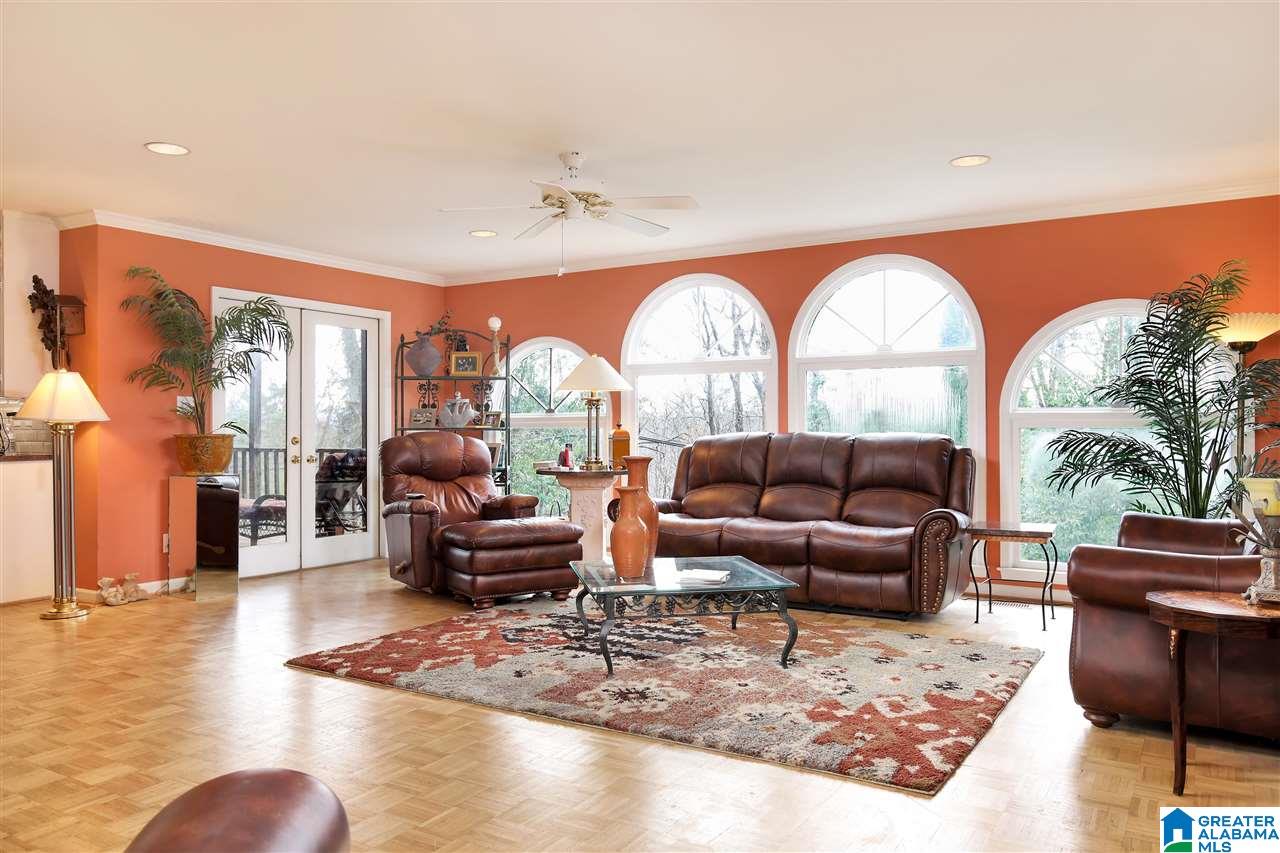 3813 Spring Valley Road Mountain Brook, AL 35223 - Photo 13 of 30