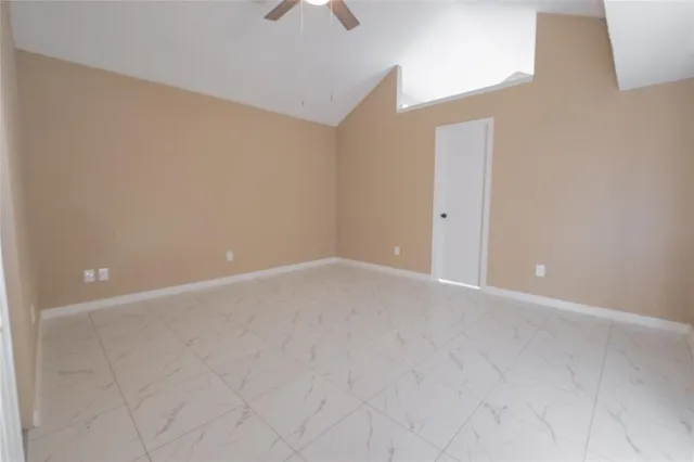 $1,950 | 8405 O Hara Lane, Fort Worth, TX 76123