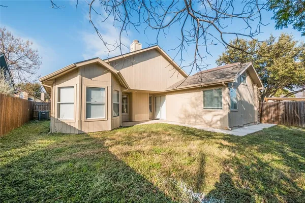 $1,850 | 8405 O Hara Lane, Fort Worth, TX 76123