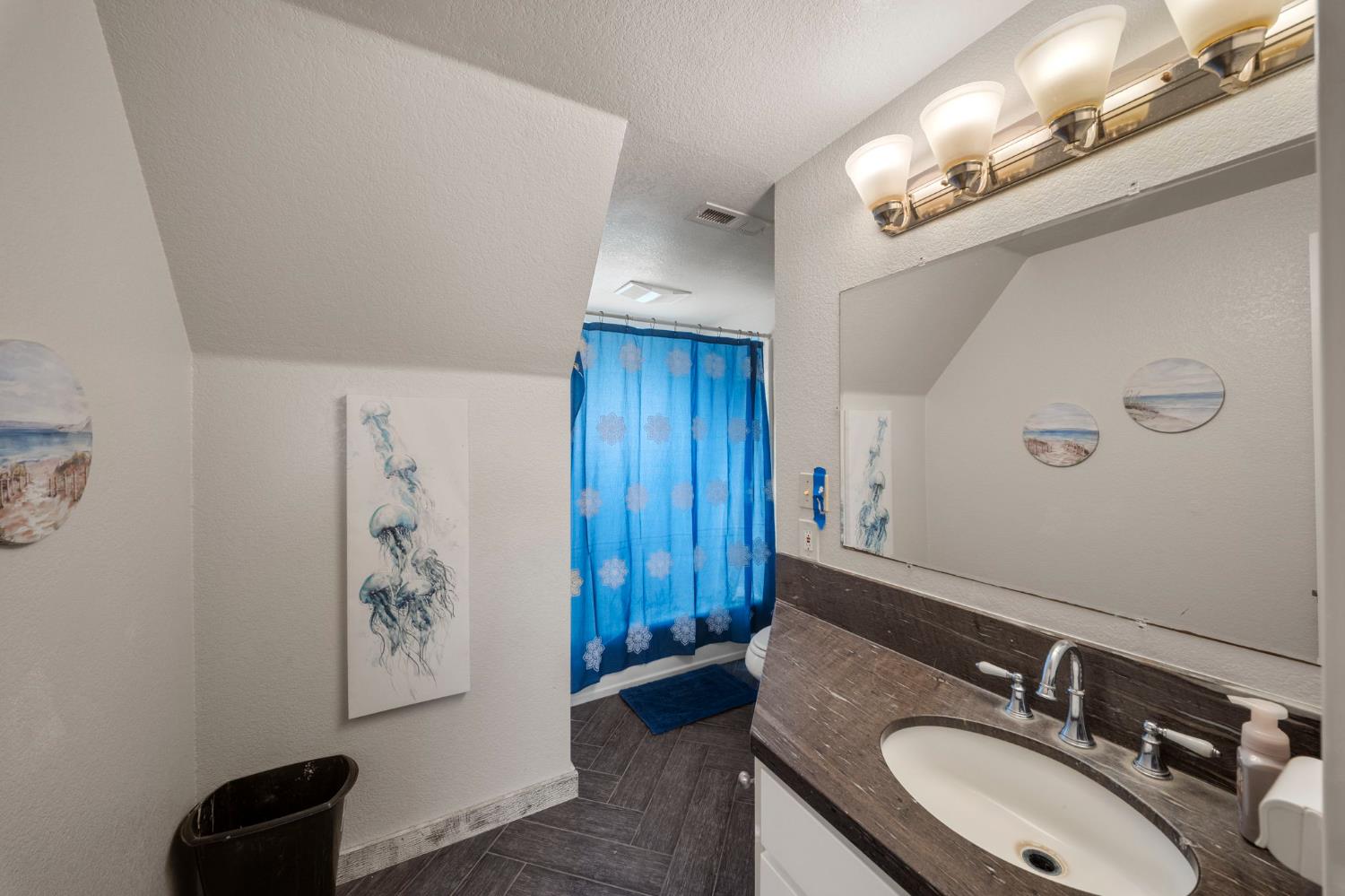 18051 Arboreal Way Ripon, CA 95366 - Photo 33 of 42