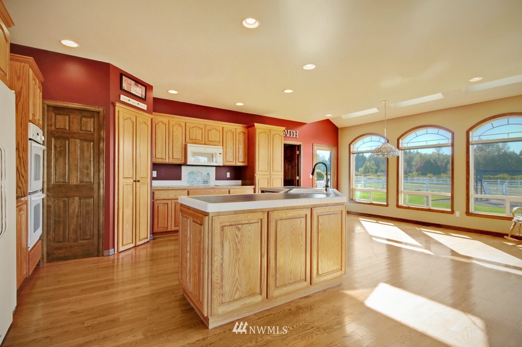 9867 Windy Ridge Lane Bow, WA 98232 - Photo 2 of 15 Gallery Image 2