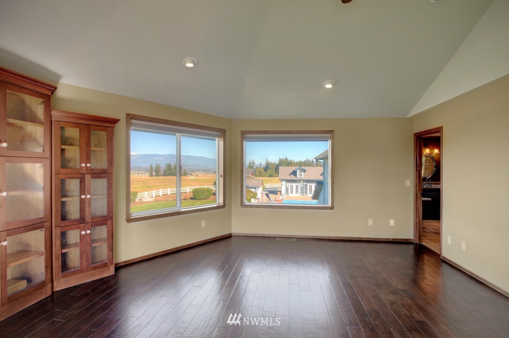 9867 Windy Ridge Lane Bow, WA 98232 - Photo 5 of 15 Gallery Image 5