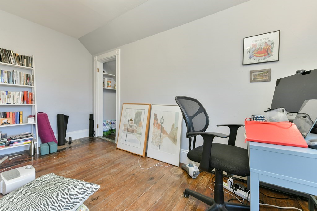61 Montebello Road Boston, MA 02130 - Photo 23 of 35 a workspace with furniture and window