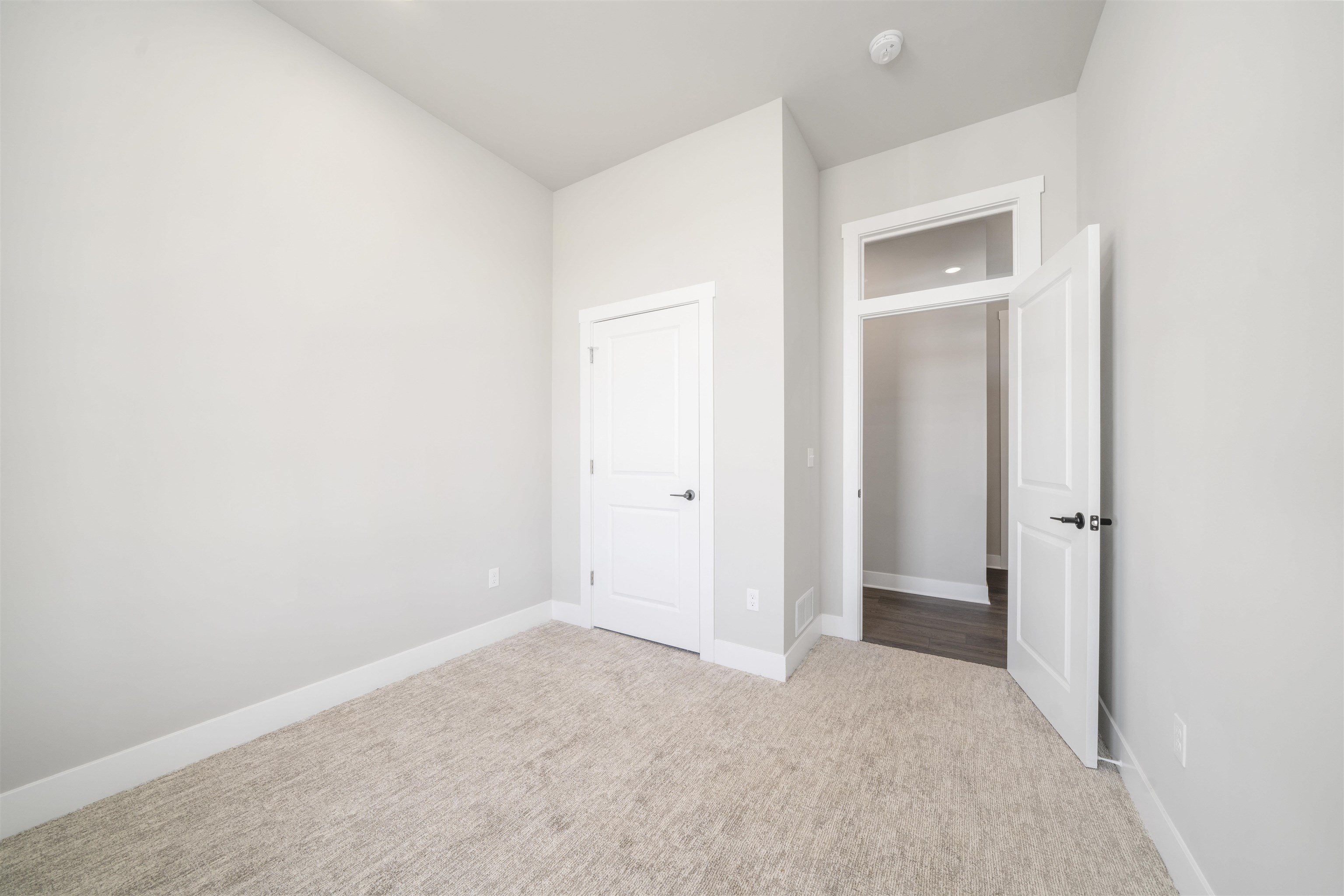 9639 Lismore Road Roscoe, IL 61073 - Photo 12 of 20 Gallery Image 12