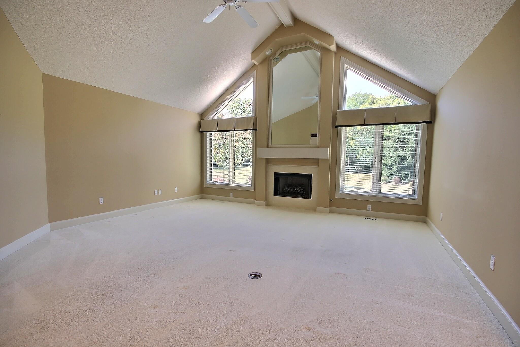 11033 Wheelock Road Fort Wayne, IN 46835 - Photo 14 of 35