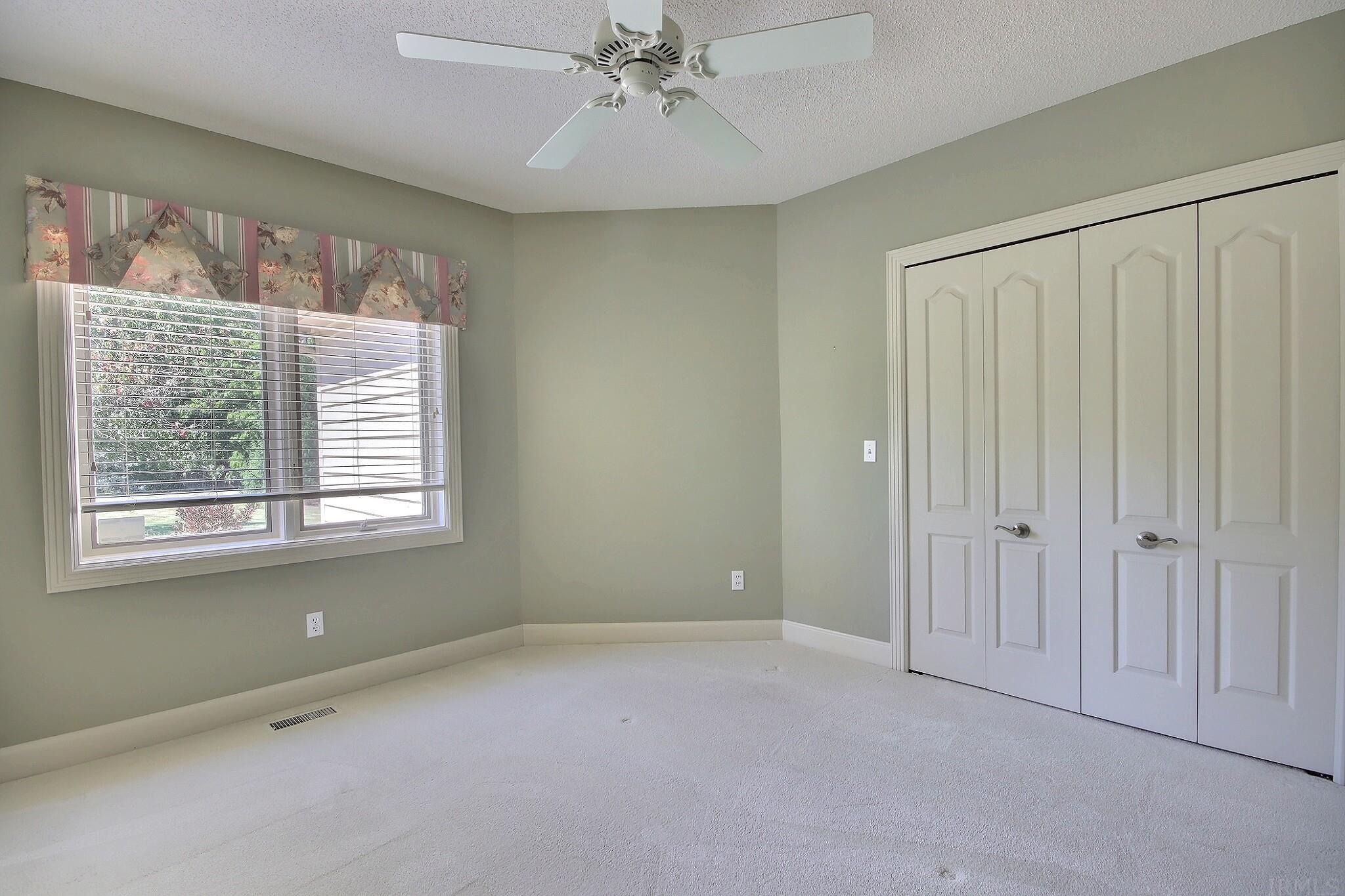 11033 Wheelock Road Fort Wayne, IN 46835 - Photo 19 of 35