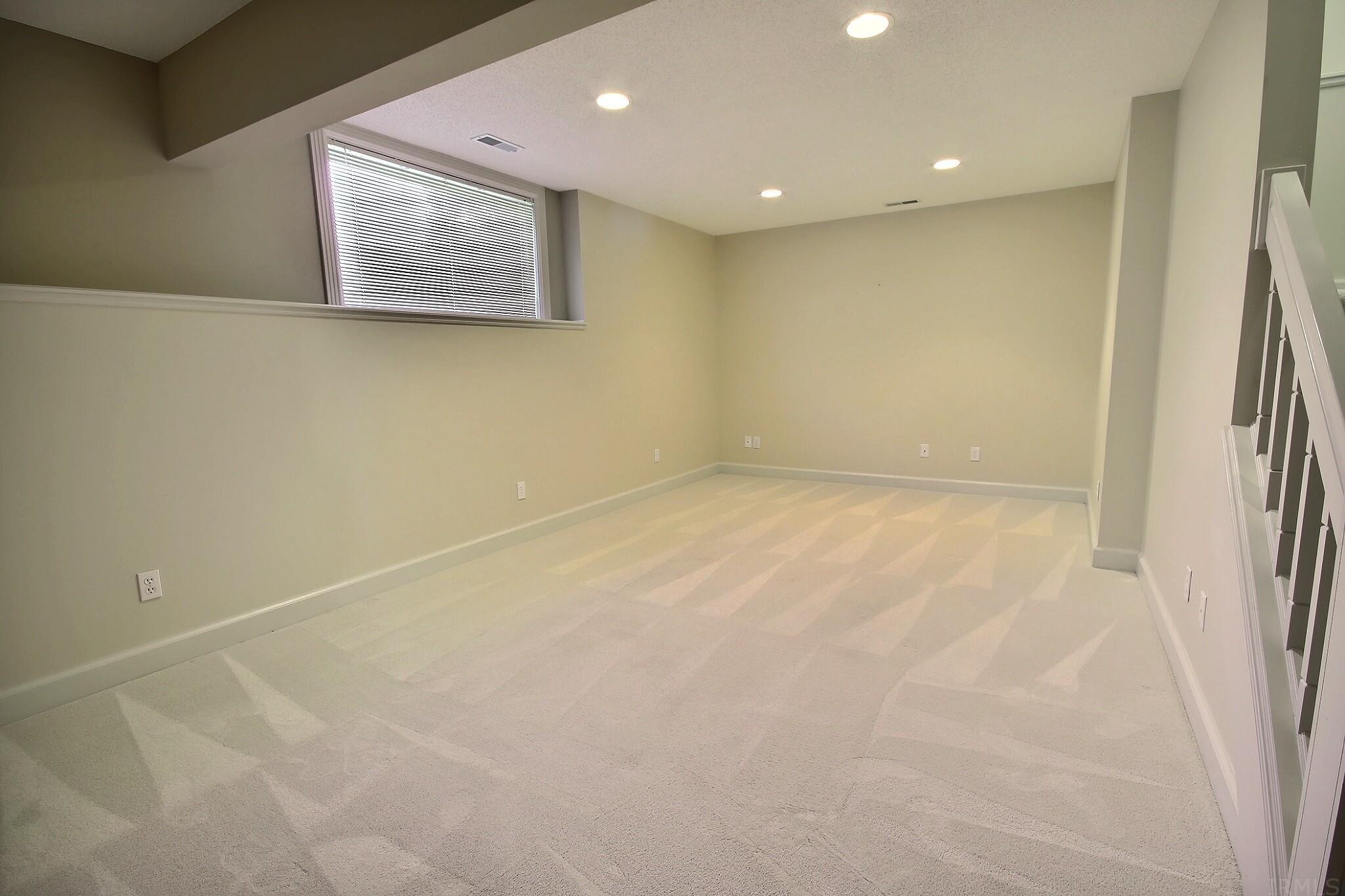 11033 Wheelock Road Fort Wayne, IN 46835 - Photo 27 of 35