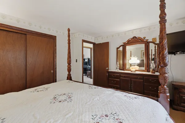 $429,000 | 115 Fordway Extension, Derry, NH 03038