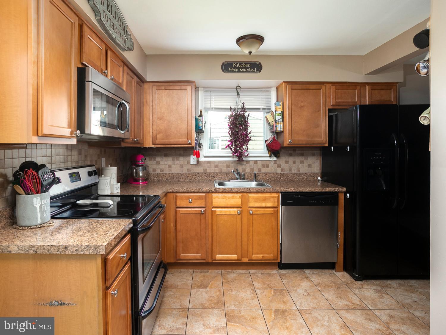 213 Valley Road Browns Mills, NJ 08015 - Photo 12 of 26 Gallery Image 12