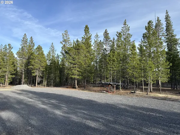 $339,900 | 2 2 Rivers Road, Unit TL 3300, Crescent Lake, OR 97733