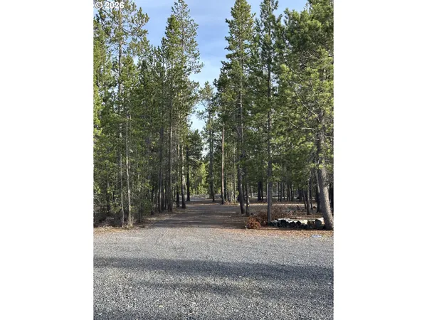 $339,900 | 2 2 Rivers Road, Unit TL 3300, Crescent Lake, OR 97733