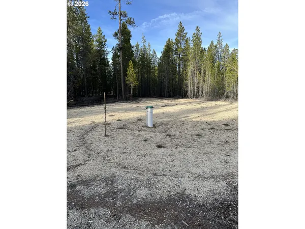 $339,900 | 2 2 Rivers Road, Unit TL 3300, Crescent Lake, OR 97733