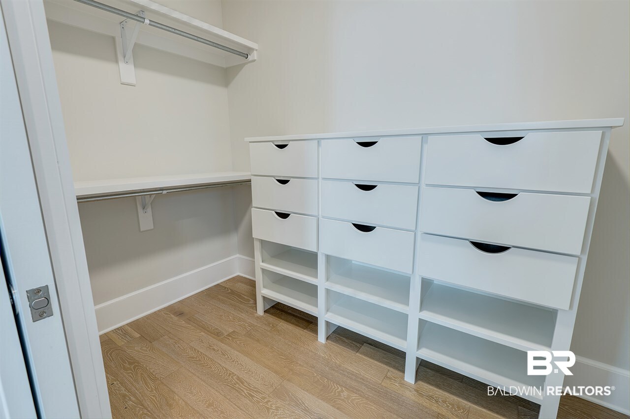 72 Fairhope Avenue, Unit 6 Fairhope, AL 36532 - Photo 19 of 44