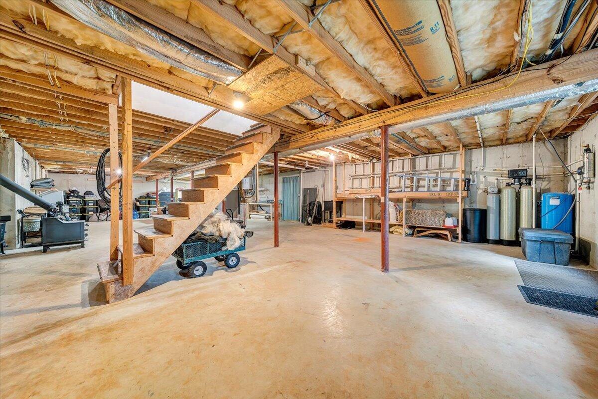 856 Ridge Mountain Drive Boones Mill, VA 24065 - Photo 49 of 66 56-MIB01062