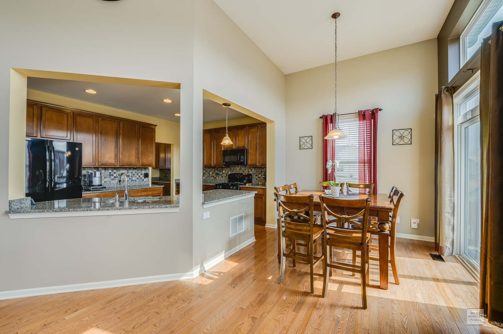 1181 Mariemont Road Sugar Grove, IL 60554 - Photo 14 of 37