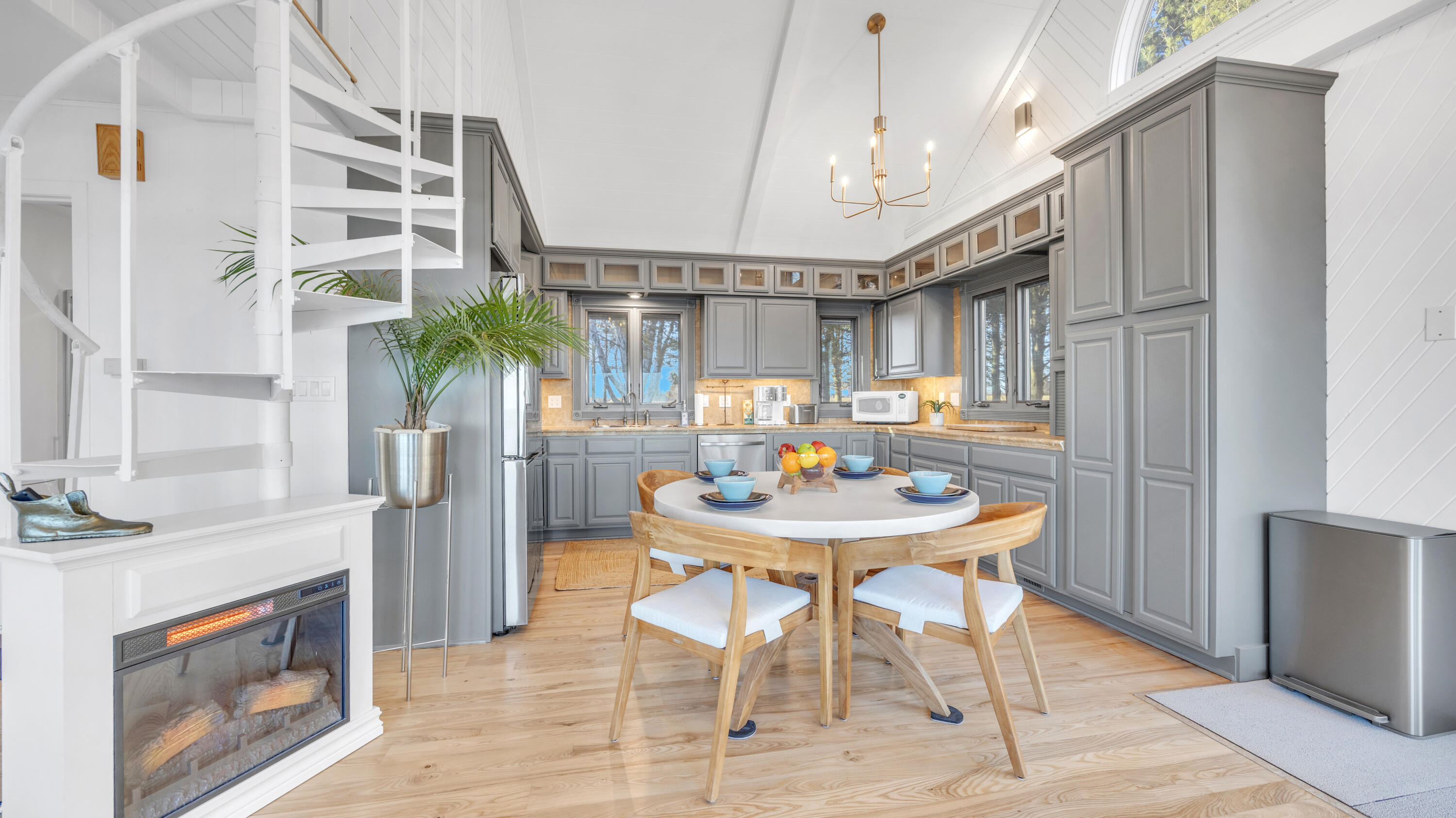 12435 Lakeshore Road Centerville, WI 53015 - Photo 11 of 56 Kitchen 2