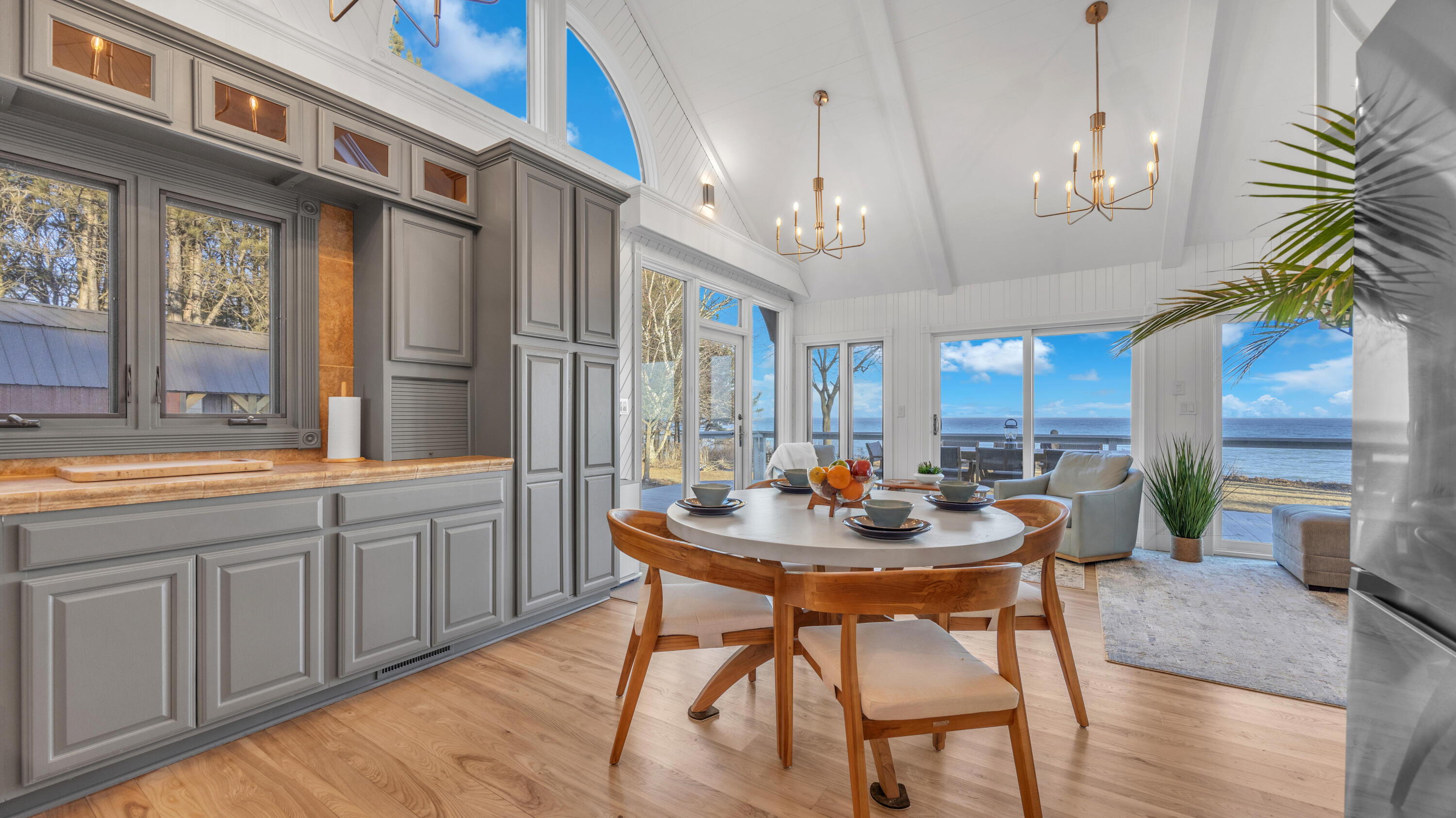 12435 Lakeshore Road Centerville, WI 53015 - Photo 13 of 56 Kitchen 4