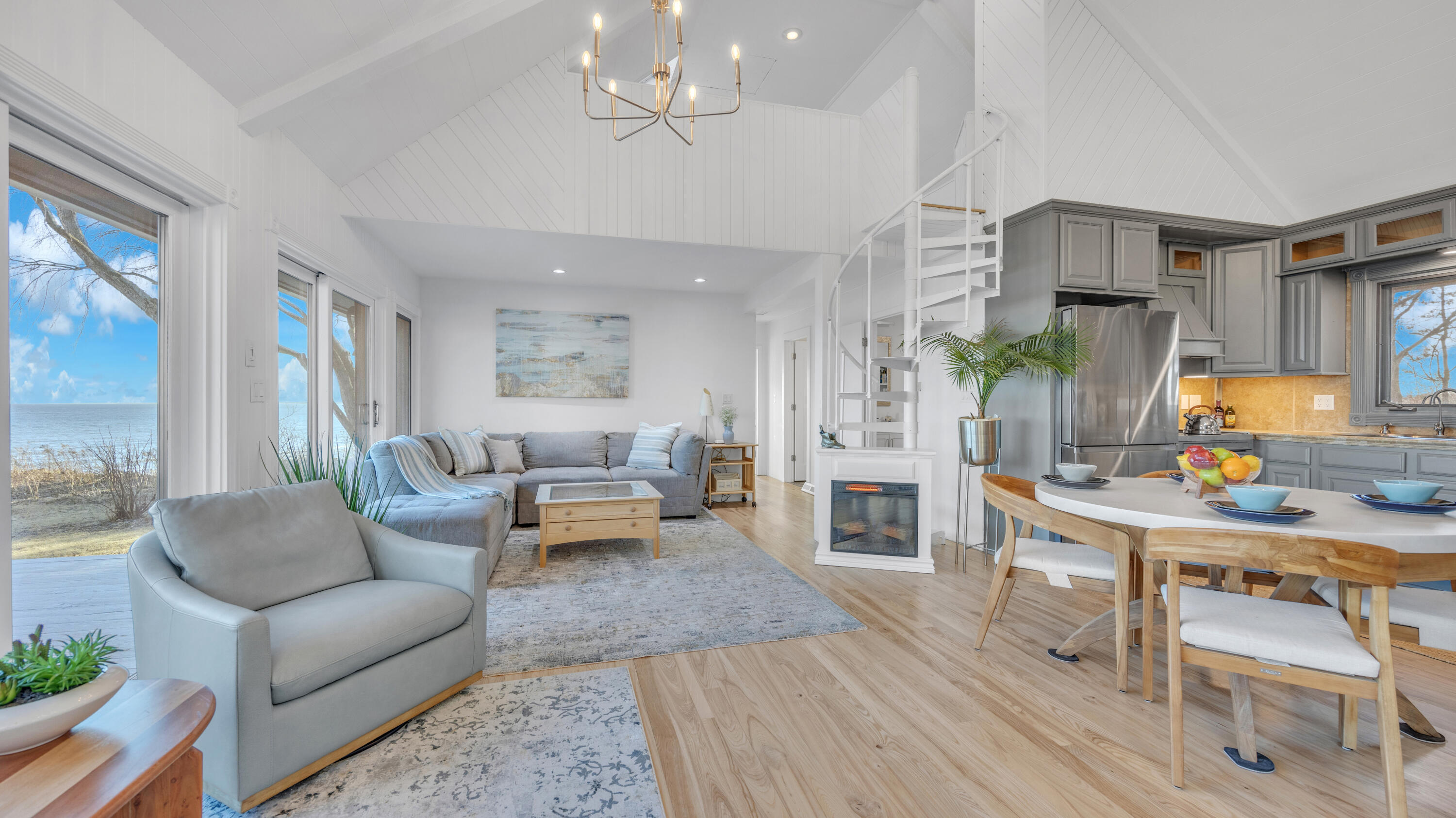 12435 Lakeshore Road Centerville, WI 53015 - Photo 6 of 56 Entry to Living Area