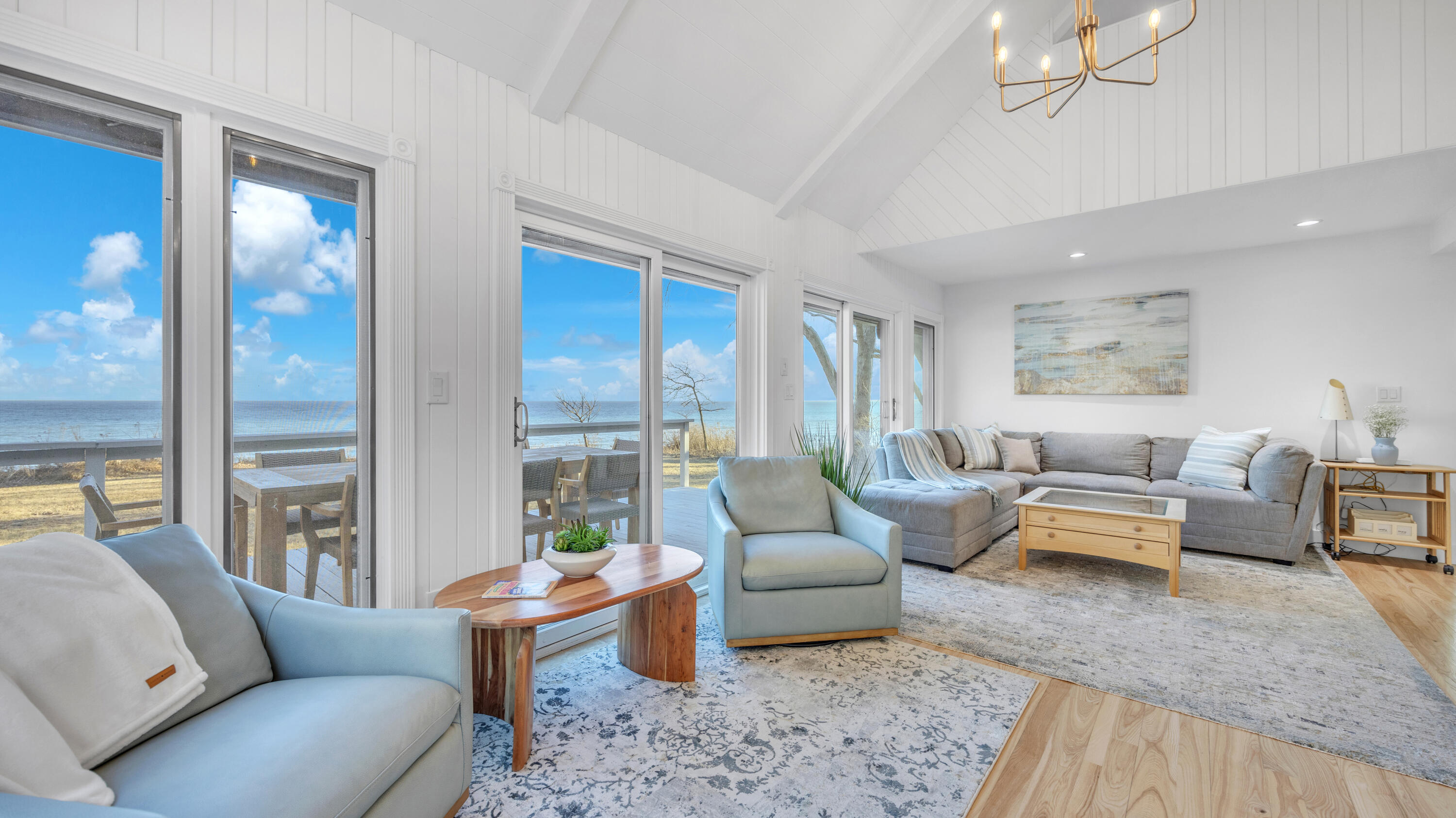 12435 Lakeshore Road Centerville, WI 53015 - Photo 7 of 56 Entry Door View