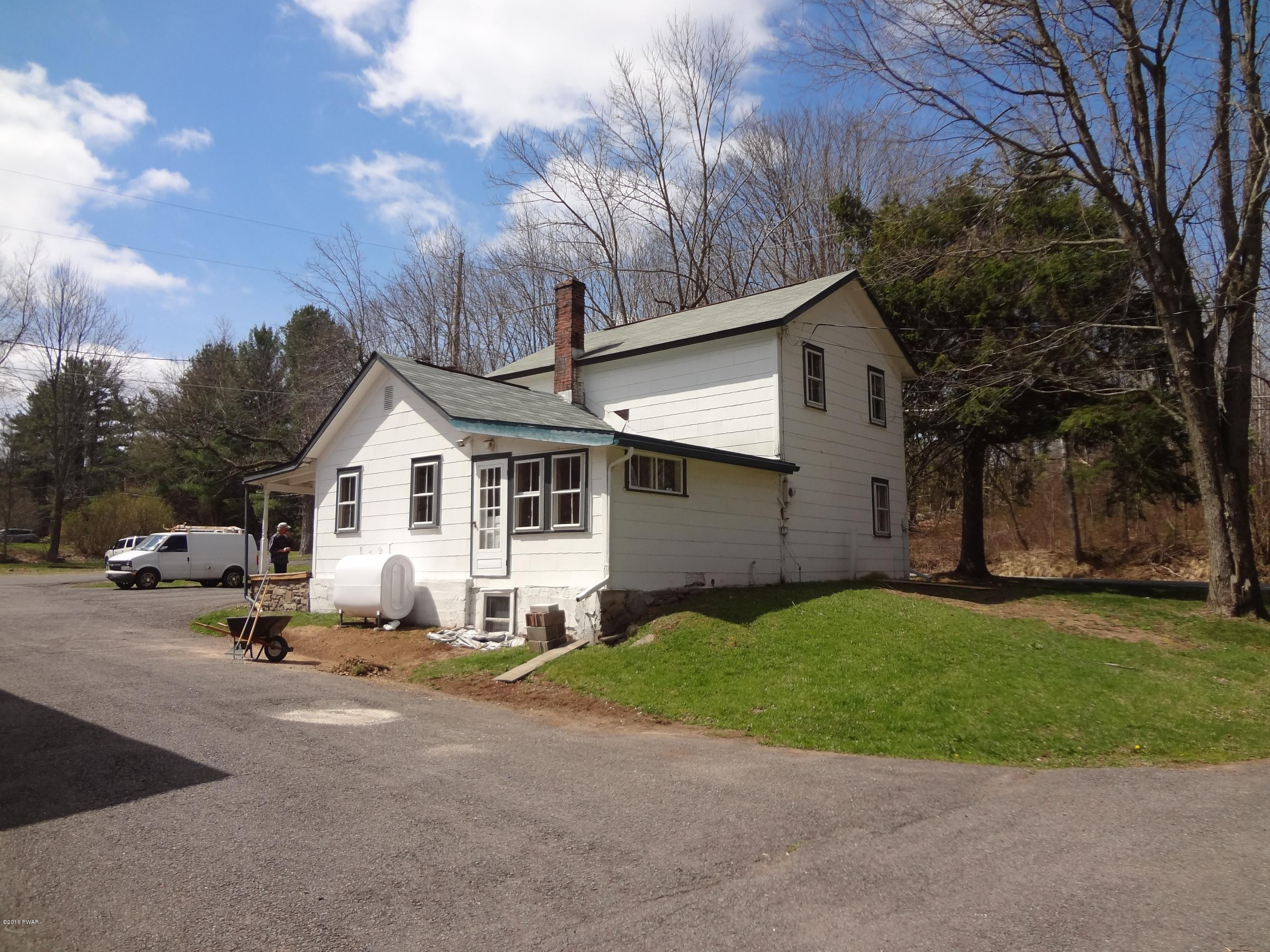 154 Hemlock Grove Road Greentown, PA 18426 - Photo 10 of 49